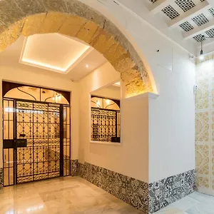 Apartment Entrecatedrales, Cadiz